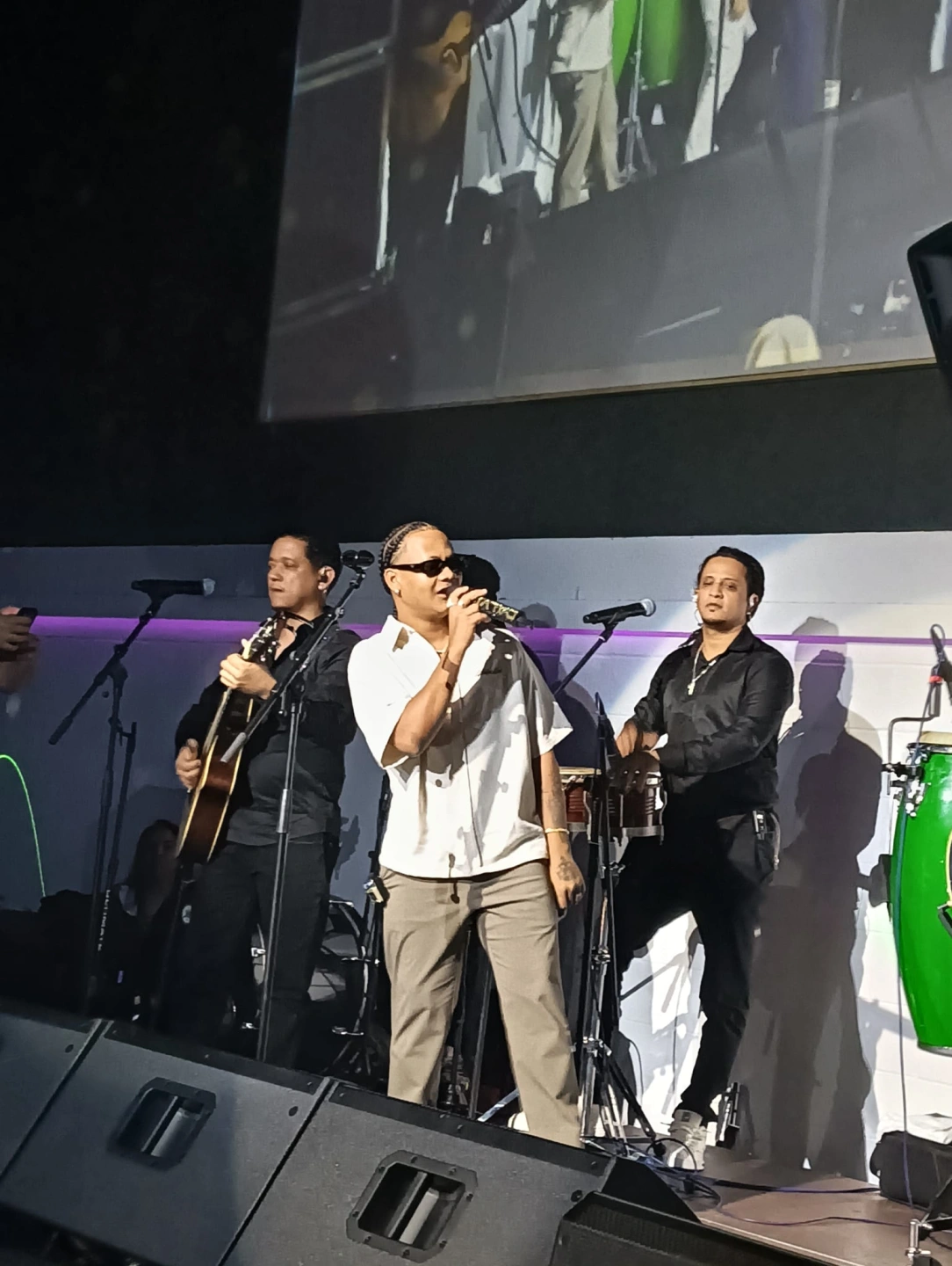 Dalvin la Melodía pone a Girona a bailar bachata