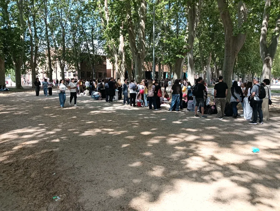 En busca de un sueño en Girona a través de un casting multitudinario
