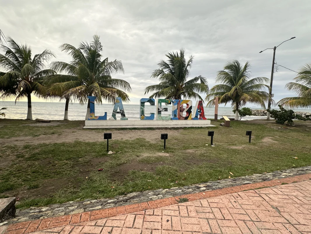 La Ceiba: Entre el Caribe, la selva y la historia de Honduras