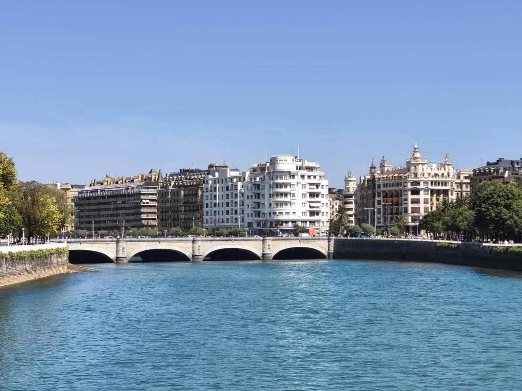 Puente de María Cristina